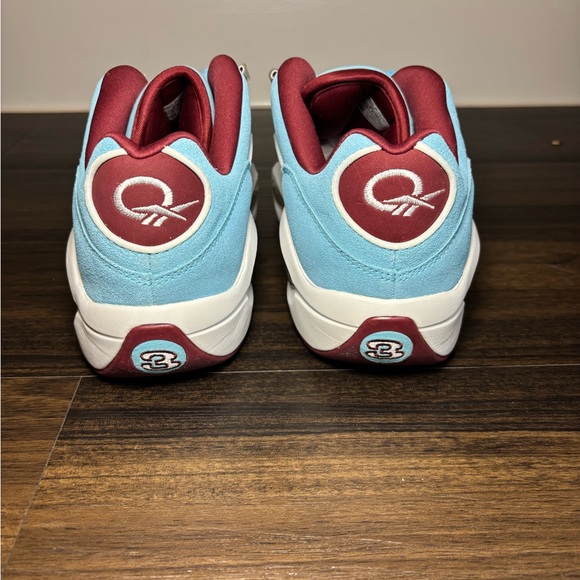 Size 9.5 - Reebok Question Low Phillies - Picture 4 of 7